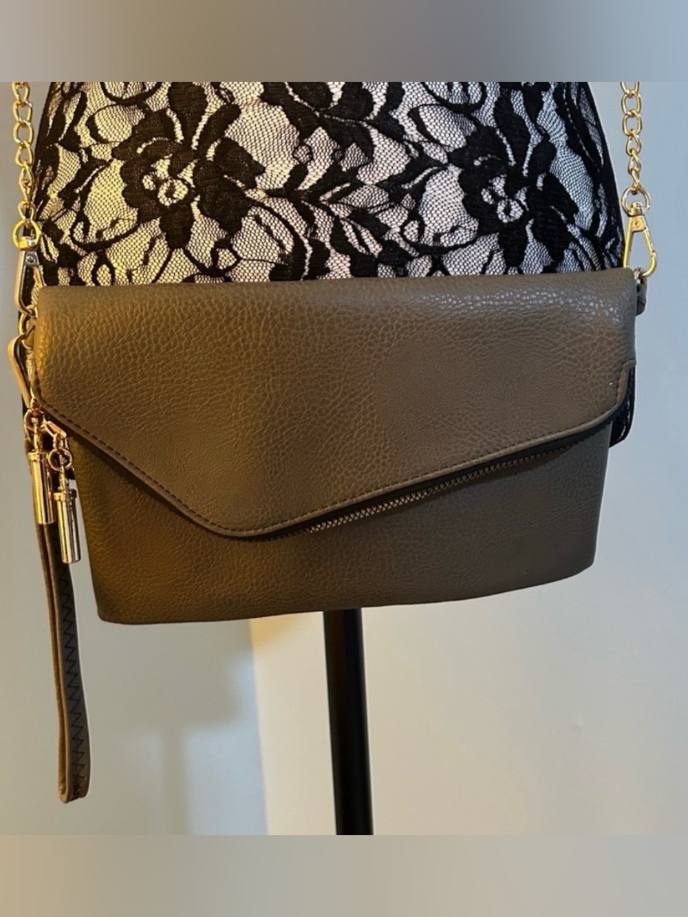 Classic Gray Crossbody Bag with Gold Chain Strap